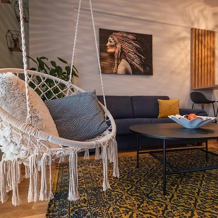 Modern, Bright And Cozy Apartment Подгорица Экстерьер фото