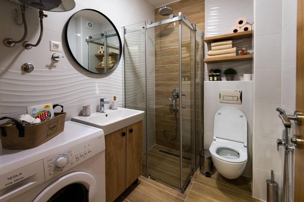 Modern, Bright And Cozy Apartment Подгорица Экстерьер фото